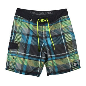 SH342 American Eagle Outfitters Board Shorts L
